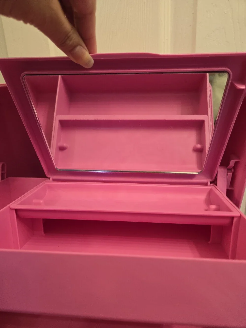 Vintage Caboodles Make Up Case Model 5626 Pink Travel Case Mirror Vanity